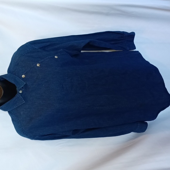 David Brooks VTG Button Up Shirt Denim Long Sleeve  Size 10, 20" pit to pit - Picture 1 of 6